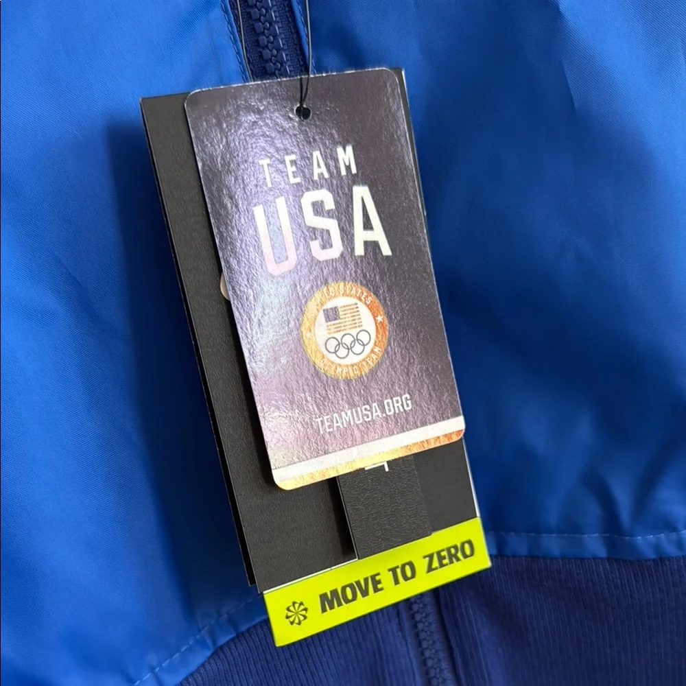 NIKE Official Team USA Olympics 2020 COLLECTIBLE Blue Nike Jacket Size S